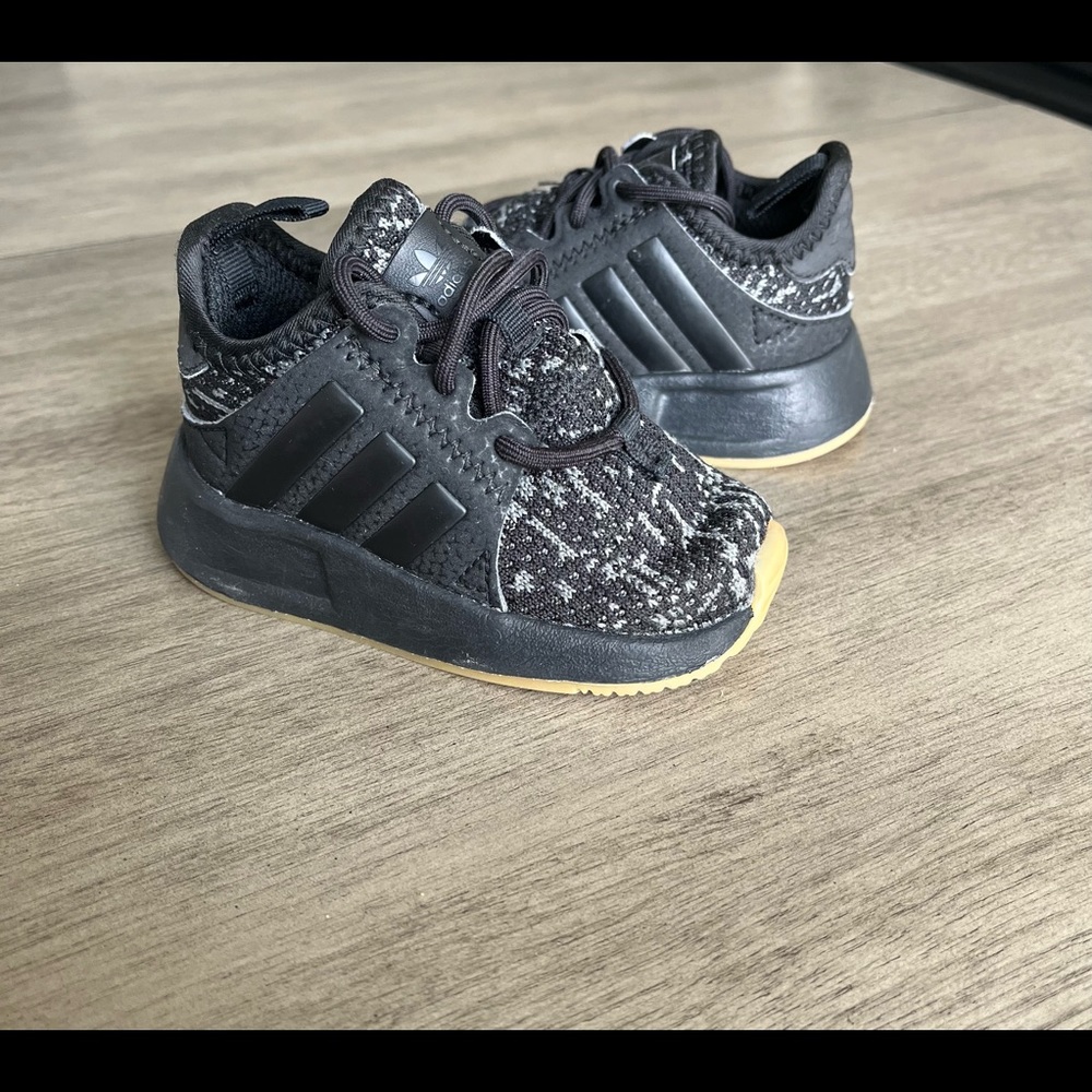 Adidas Original 'Black Carbon' Toddler Size 4c